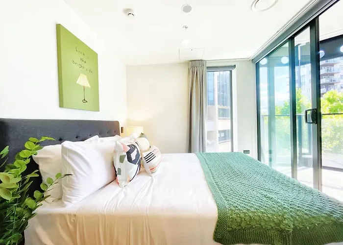 Fresh Comfy Studio Nearby Skytower - Pool Gym Sauna